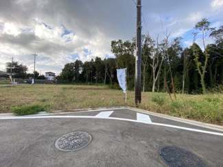 【前面道路含む現地写真】 | 緑区土気町　売地　JR外房線「土気駅」スカイタウン「No.18」 | 子供たちの過ごす環境を守ることが出来ます