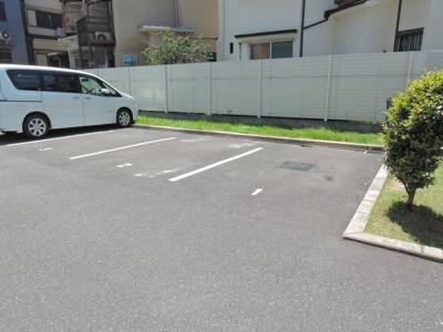 【駐車場】 | ルミナスベガ