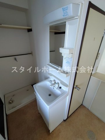 ニューハイツウィングスAの洗面所