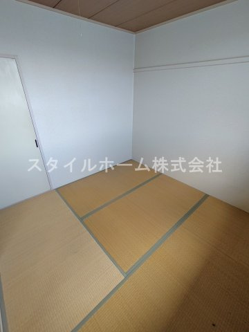 ニューハイツウィングスAの和室