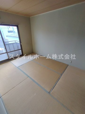 ニューハイツウィングスAの和室