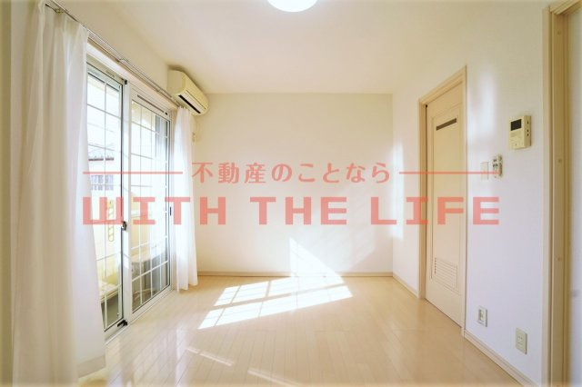 リブレア久留米大学西の洋室|明るい洋室です