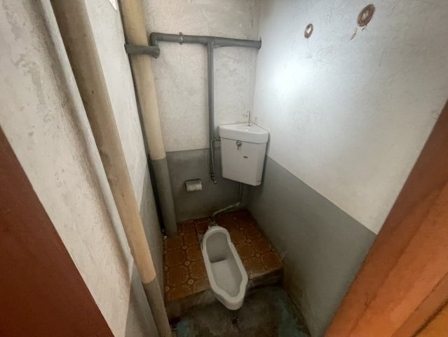 ペディコート鯖江のトイレ|ゆったりとした空間のトイレです