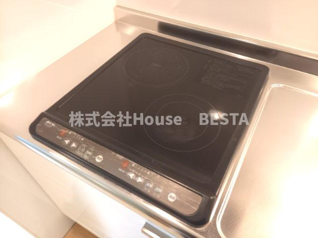 イーストヴィレッジ三宮のキッチン