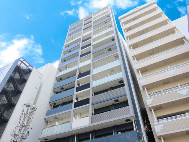 プレサンス丸の内アデルの外観|落ち着いた雰囲気の外観です