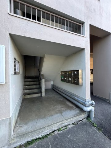 西舞子エイトのエントランス