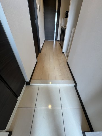 ジェノヴィア目黒南グリーンヴェールの玄関