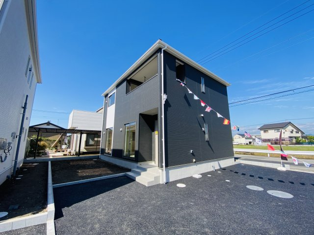 新築　太田市新野町第1　クレイドルガーデン　１号棟　の外観|　2025年10月完成！ご内覧等、お気軽にお問合せください♪　							

