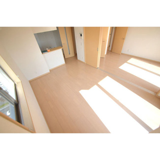 【居間・リビング】 | クラティオ | 注：角部屋は側面に窓付きです。