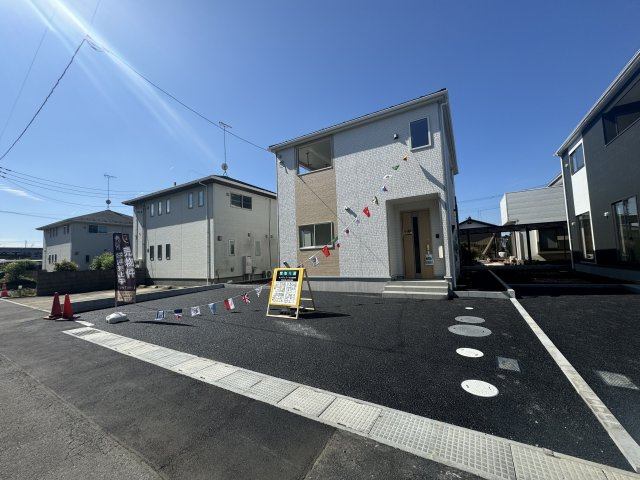 新築　太田市新野町第1　クレイドルガーデン　2号棟　の駐車場|現地写真