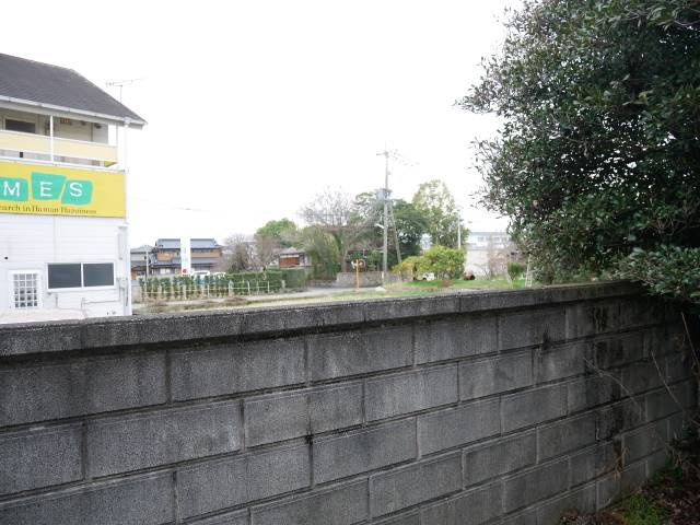 センターフィールド弐番館の展望|閑静な住宅街