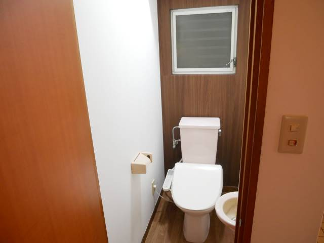 【トイレ】 | センターフィールド弐番館 | ウォシュレットつき。