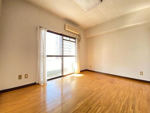 レジデンスYMMの間取り