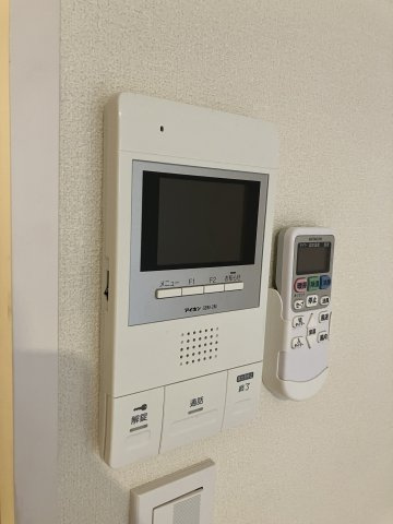 【セキュリティ】 | Canal品川 | モニター付きで安心のインターフォン（別部屋参考写真）
