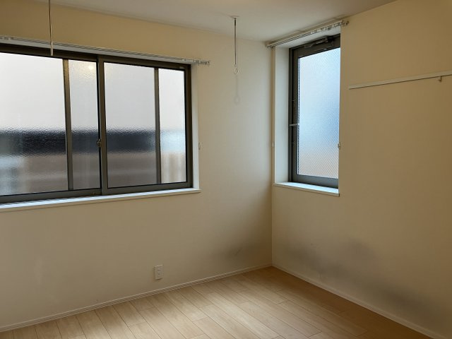 【居間・リビング】 | Canal品川 | ナチュラルな雰囲気の内装で落ち着きます