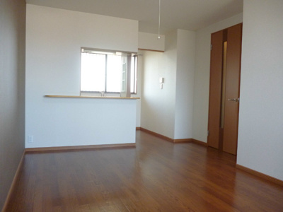 【居間・リビング】 | クロノスコート | リビングは13.4帖ございます（＃^.^＃）