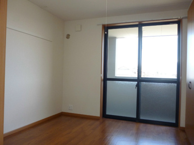 【寝室】 | クロノスコート | 5.9帖の洋室です（^J^）