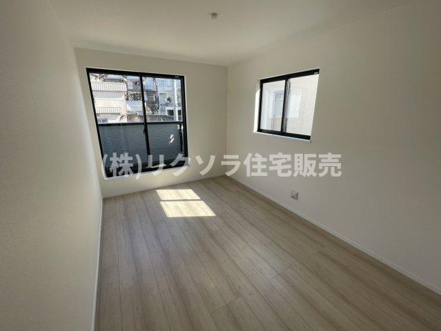 寝屋川市国松町　新築一戸建ての寝室|■物件内覧・資金計画相談・住宅ローン相談、リフォーム相談、お問合せ受付中■
※当日・翌日のご内覧、ご相談はお電話でのお問合せがスムーズです！