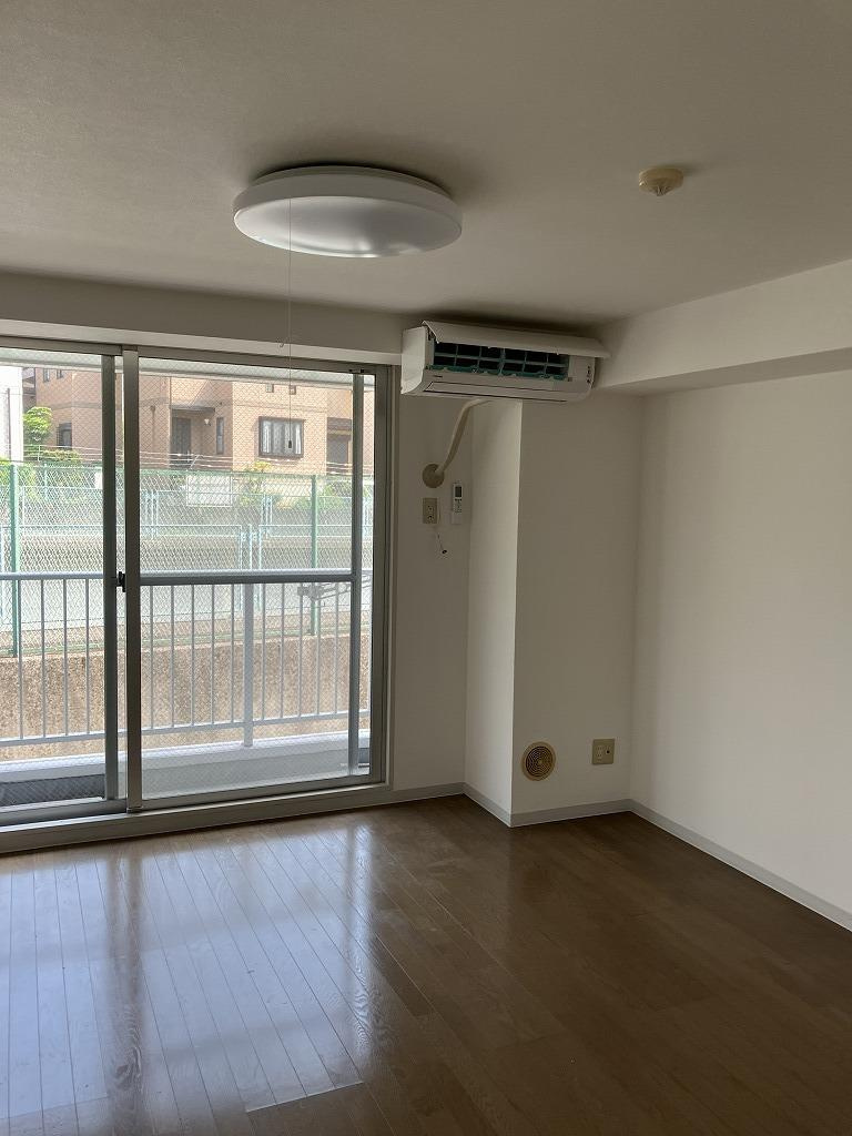 リジェールの居間・リビング