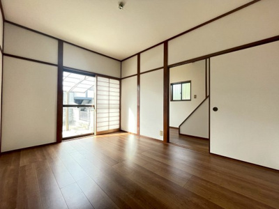 【居間・リビング】 | 唐崎中2丁目貸家