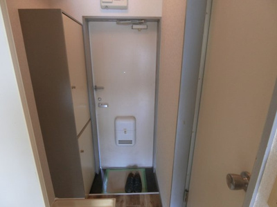 【玄関】 | ビラ久末 | 他のお部屋の参考写真となります。