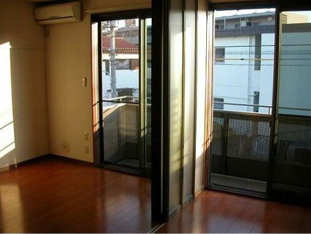 メゾンボヌールⅡの居間・リビング|※別号室参考写真です