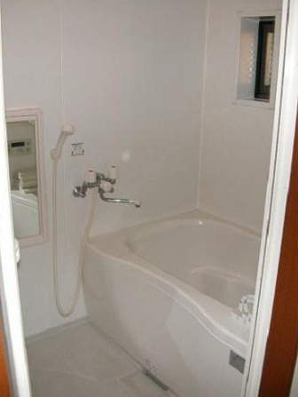 メゾンボヌールⅡの浴室|※別号室参考写真です