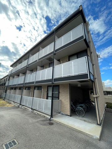 レオパレス甲子園高潮町Ⅰの外観