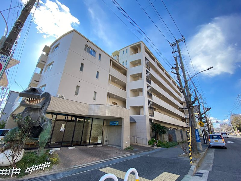 シュトラーセ泉の外観