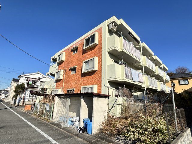 シャトー清水坂の外観