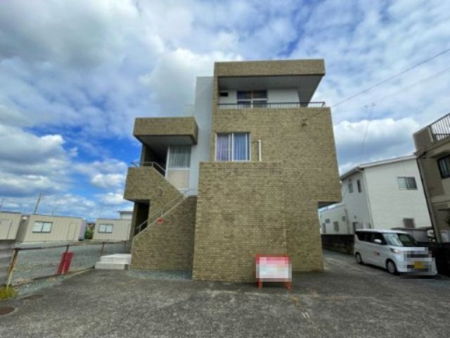 三方原町貸店舗の外観