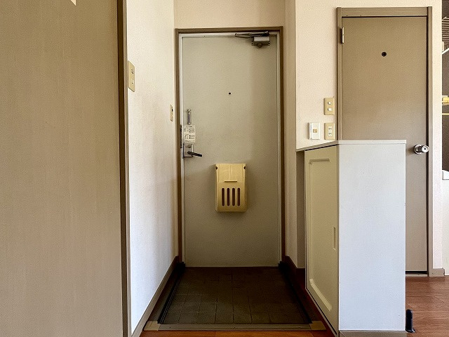 カーサ枝川坂の玄関