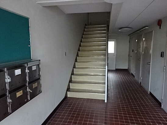 【エントランス】