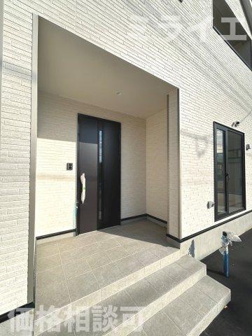 【新築戸建】札幌市手稲区新発寒三条4丁目6棟のエントランス