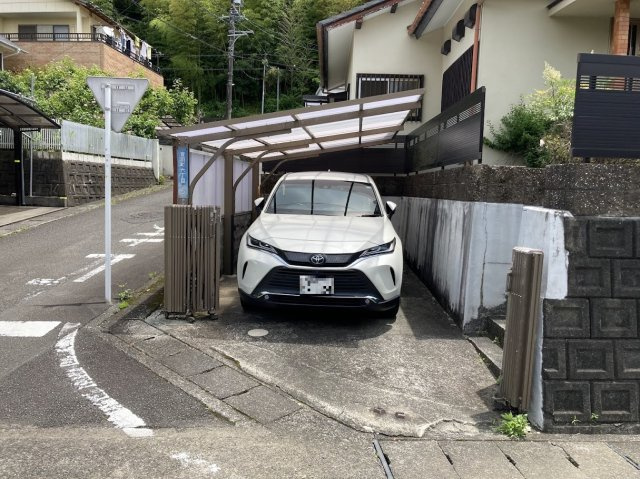 【駐車場】の画像