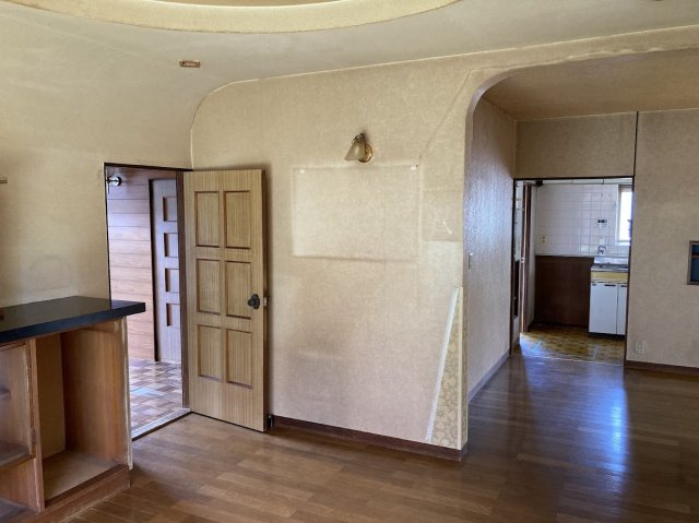 【居間・リビング】の画像