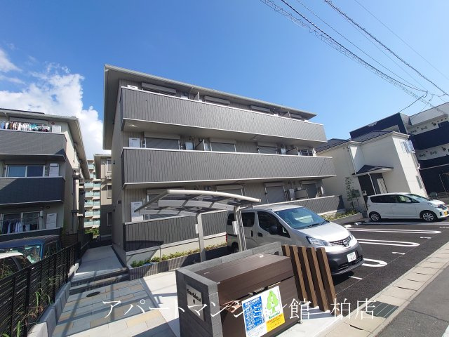 Ferro Palazzo D棟の外観