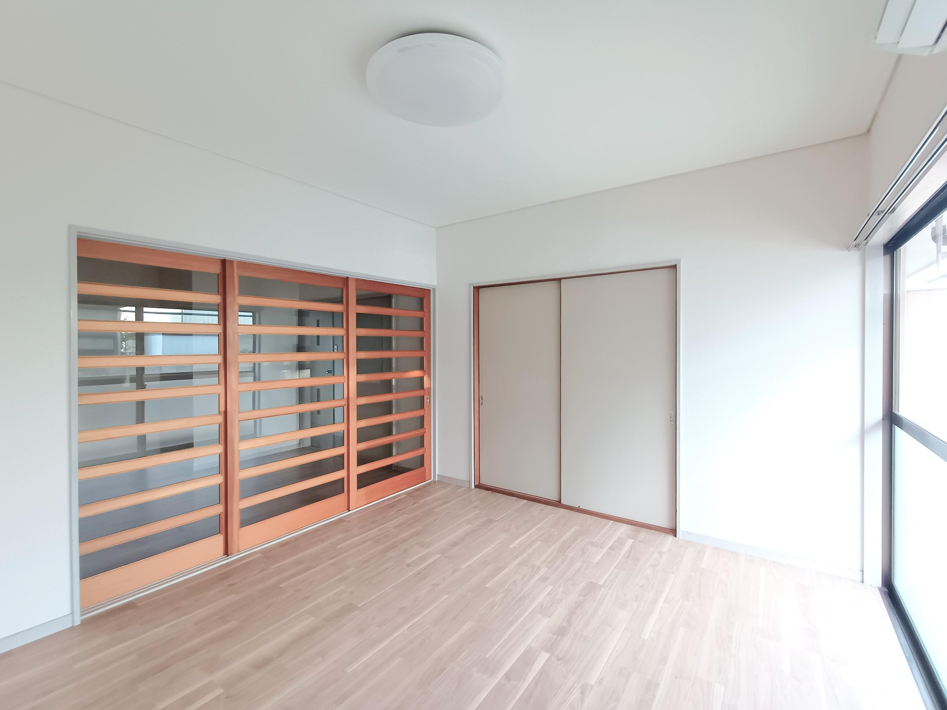 高南ハイツの居間・リビング