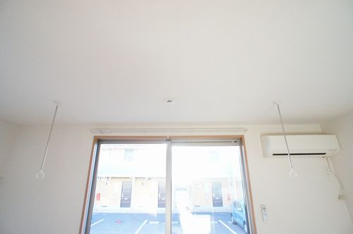 ディアス・コスモ大泉 壱番館の設備|室内物干し