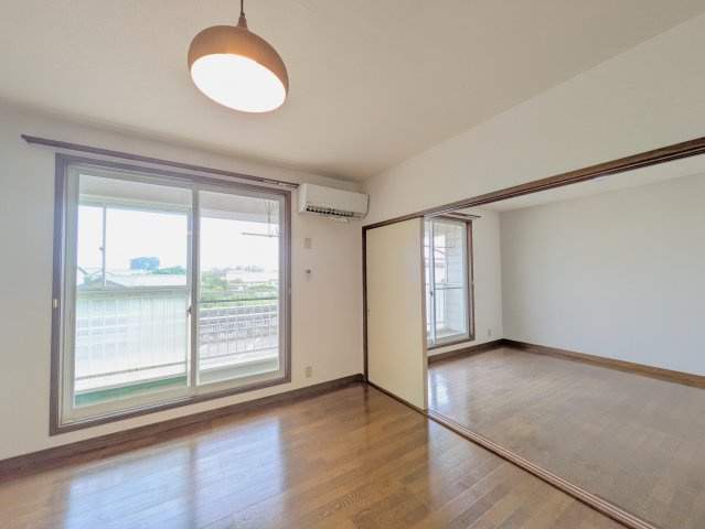 グリーンパークレジデンスＢの居間・リビング