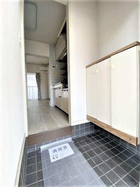 ゴールドクレイ太田の玄関