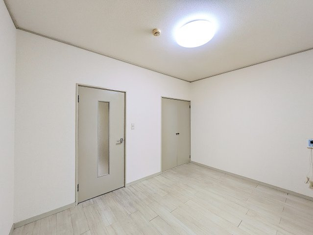 ゴールドクレイ太田の洋室