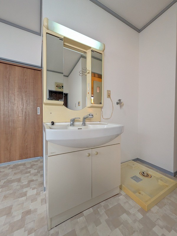 ミオカステーロの洗面所