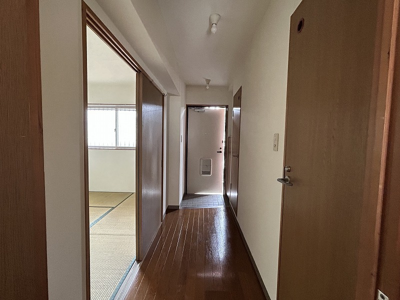 シャルマン枝川の内装