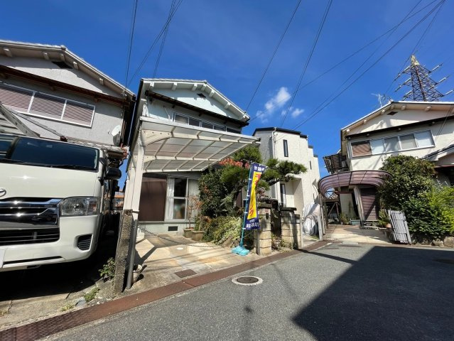 枚方市長尾西町2丁目　中古一戸建ての外観|物件の外観です