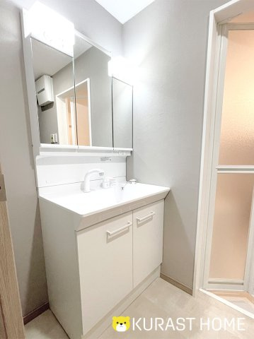 ルシエル向日町駅前　1階の浴室