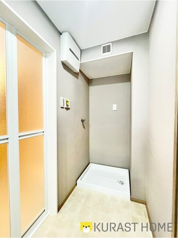 ルシエル向日町駅前　1階の洋室