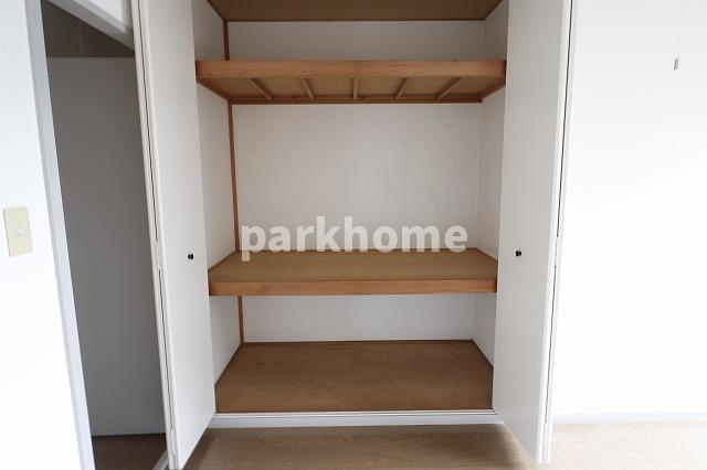 サンビレッジ一ツ橋 B棟の収納|収納のためのスペースです