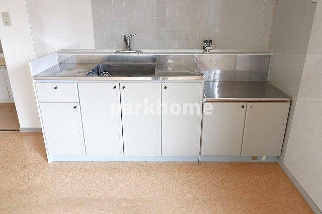 サンビレッジ一ツ橋 B棟のキッチン|お料理しやすいキッチンです