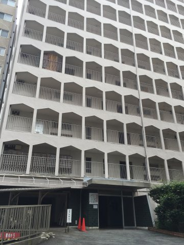 フラワーマンション事務所・駐車場の画像